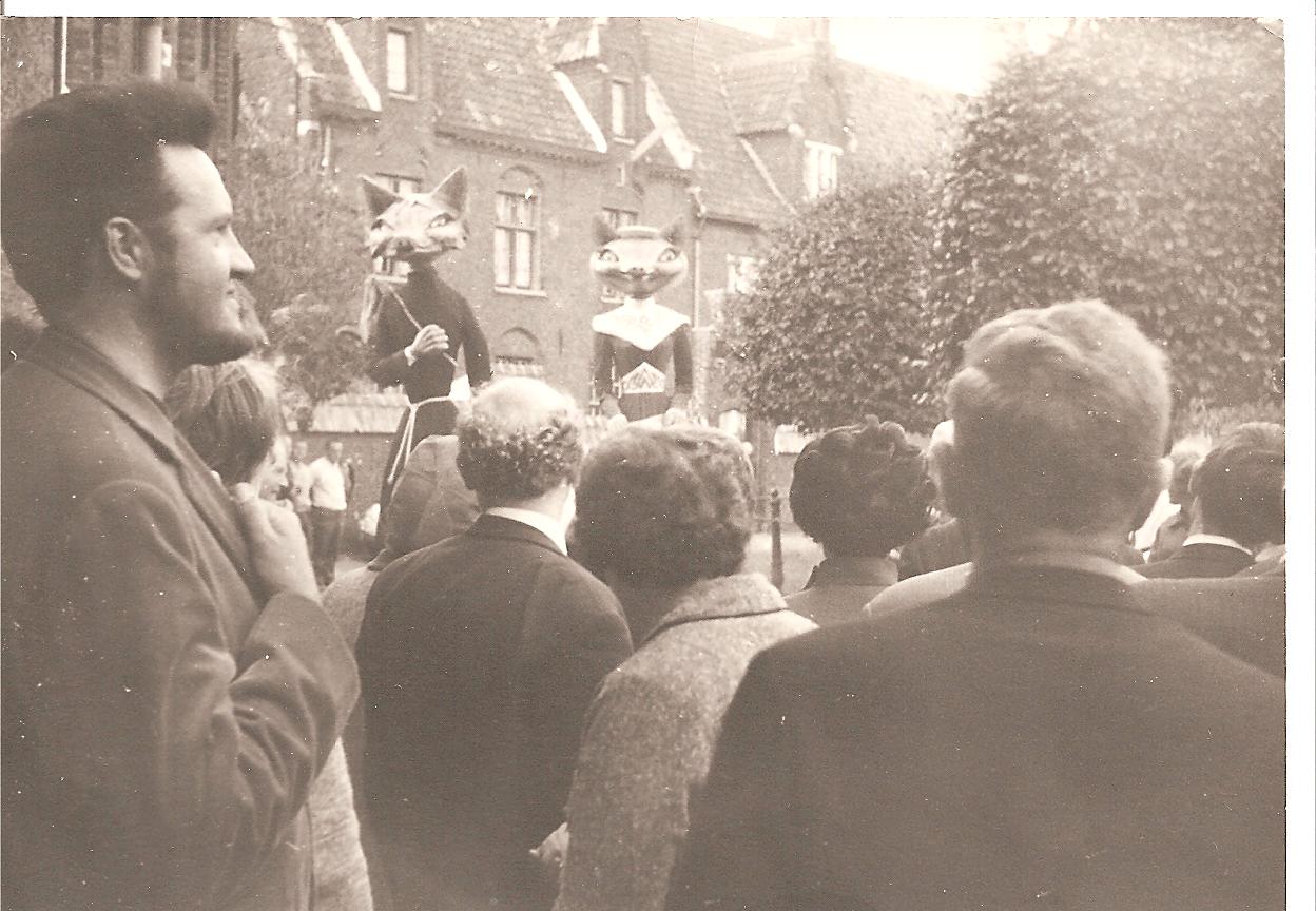 Firmin De Vos ziet zijn reuzen optreden in het Groot Begijnhof